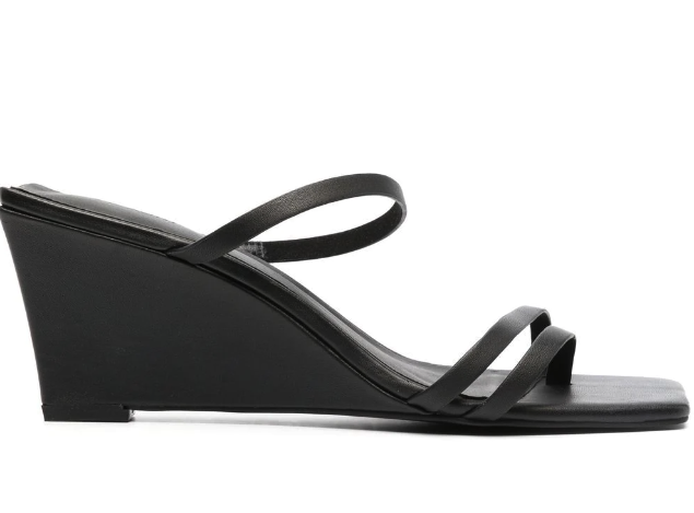 Slim wedge shoes: Τα παπούτσια που έχουν την προσοχή μας τώρα-5