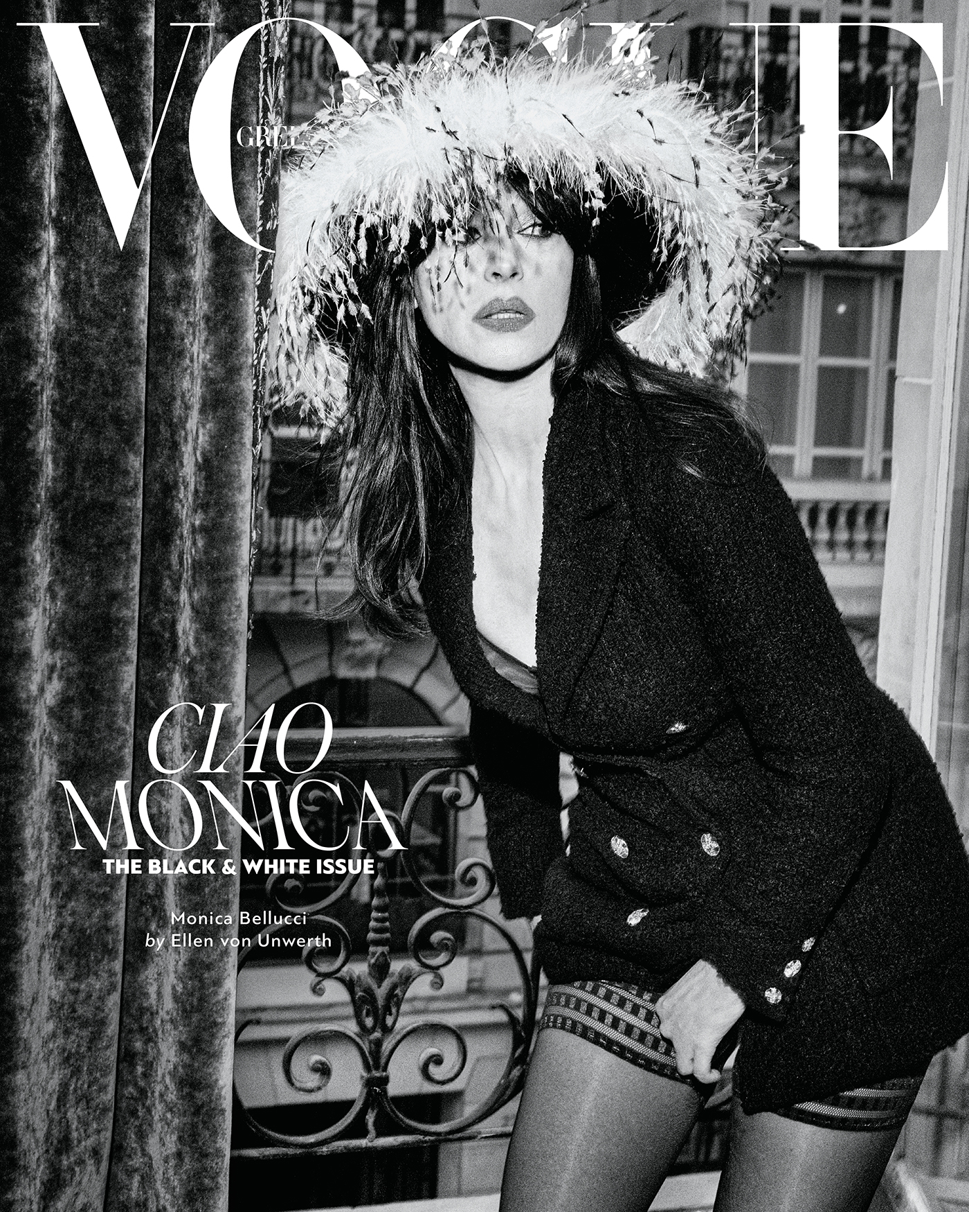 Η Vogue Greece Μαρτίου συναντά την απόλυτη ντίβα Monica Bellucci-2