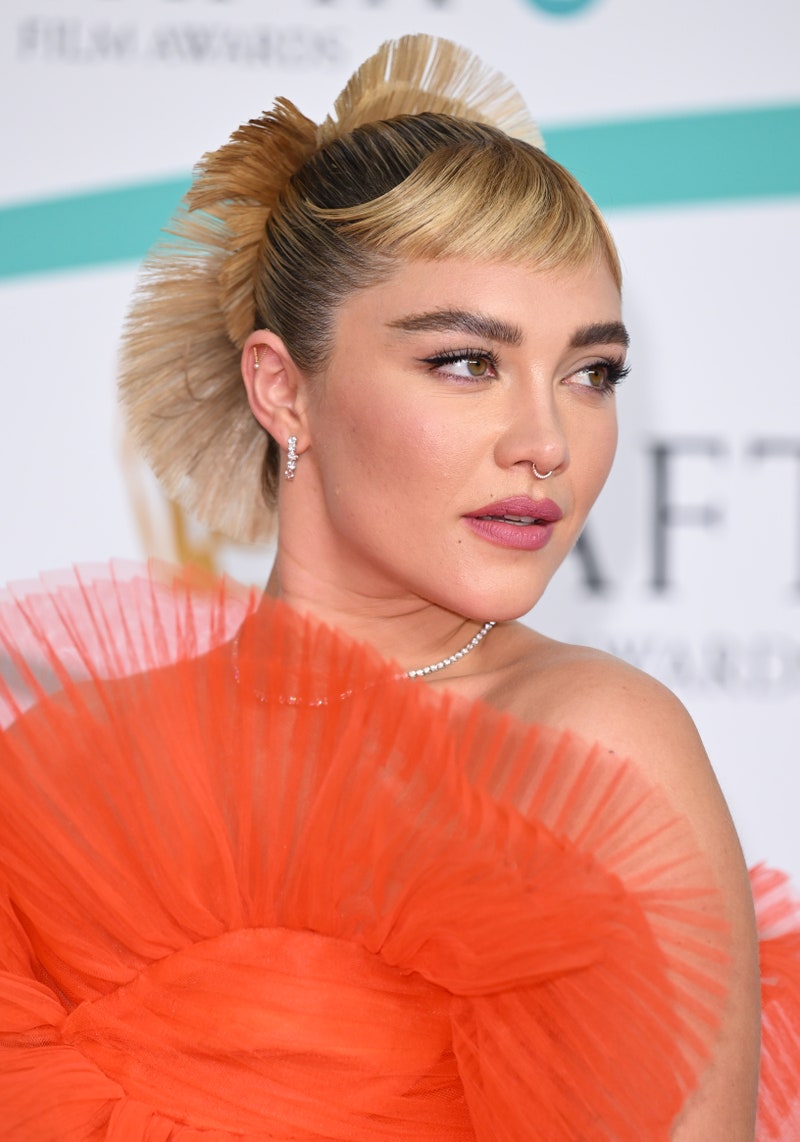 BAFTAs 2023: Τα πιο εντυπωσιακά beauty looks-6