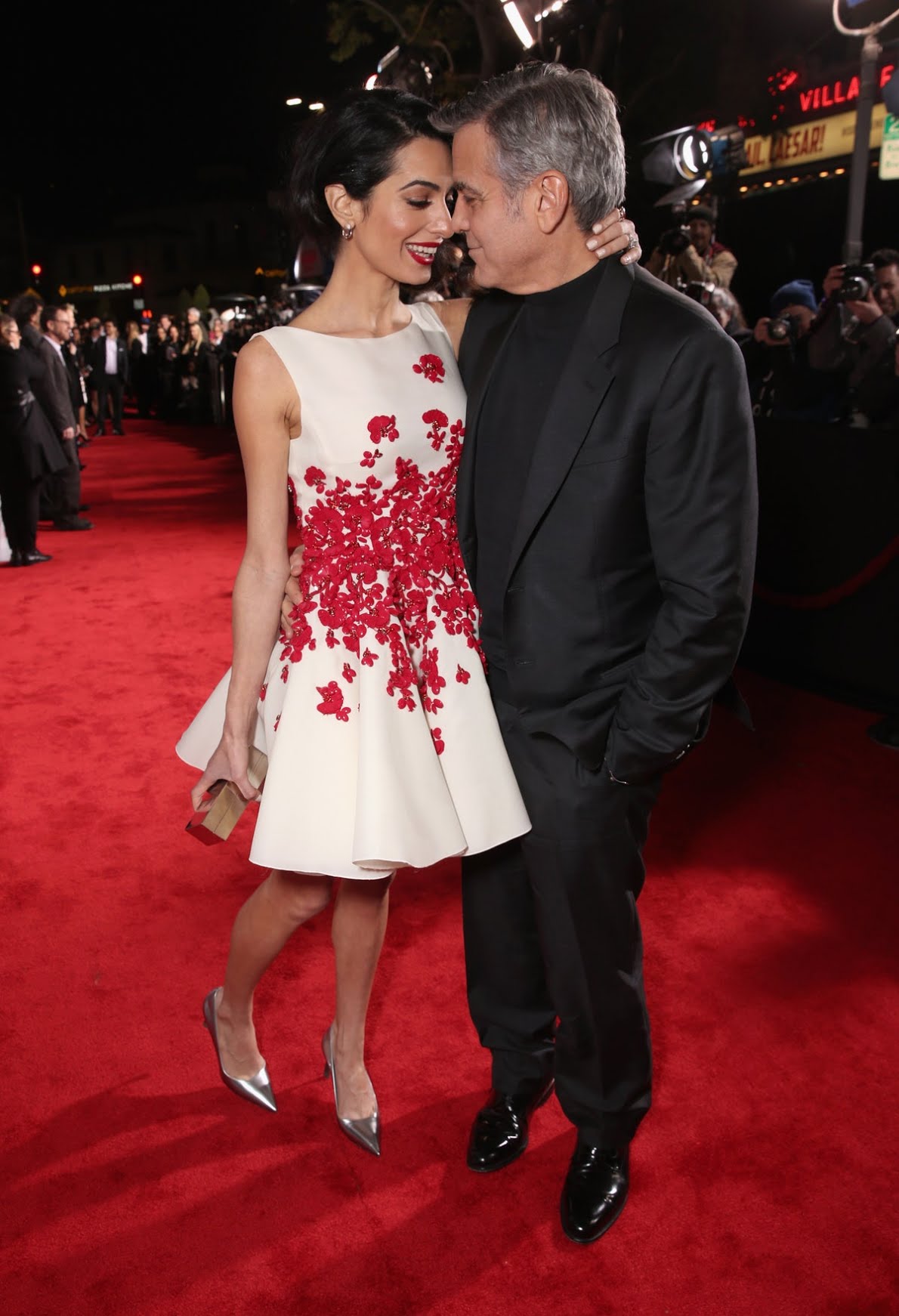 Valentine’s Day: Amal & George Clooney μας εμπνέουν για τα πιο stylish date nights-2
