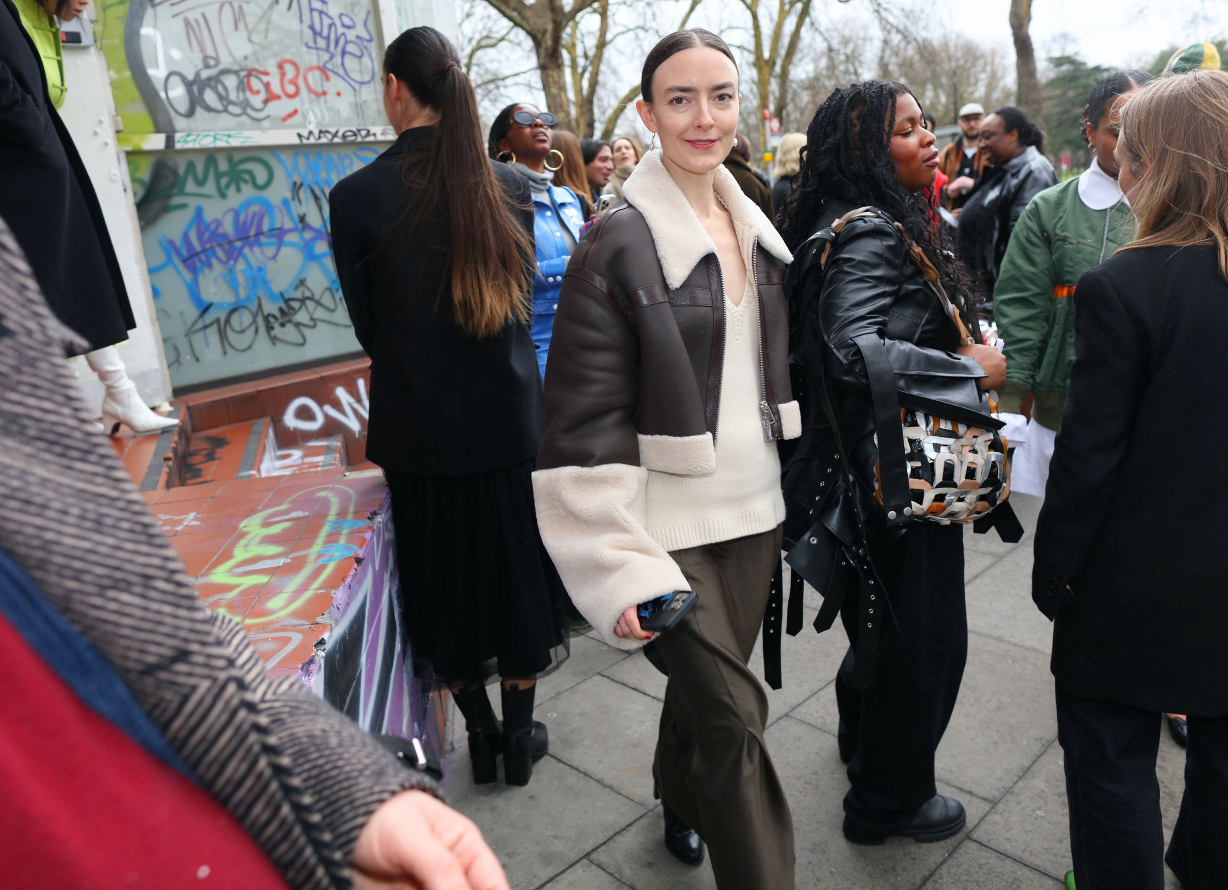 Εβδομάδα Μόδας Λονδίνου: Οι best of street style εμφανίσεις-8