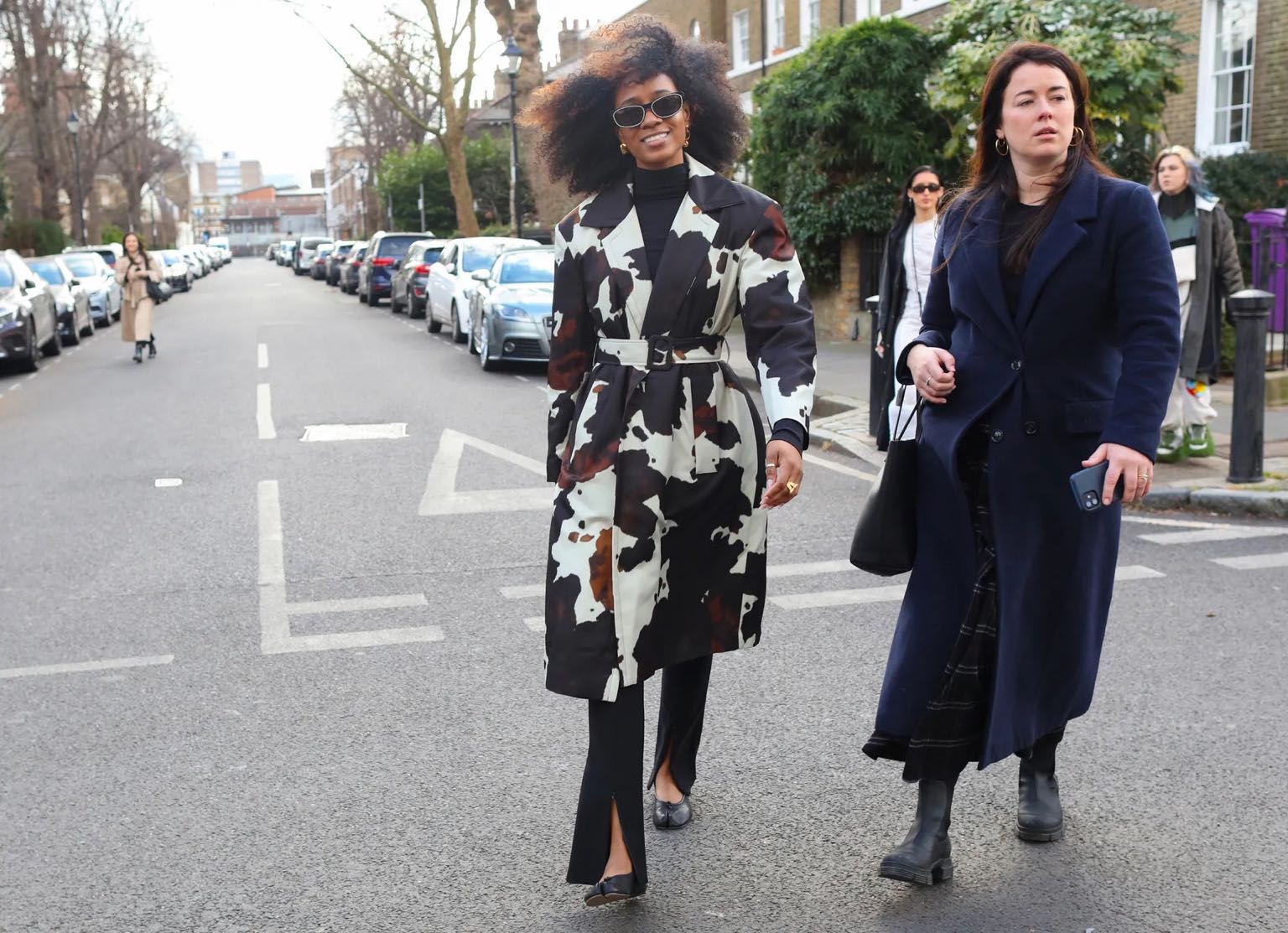 12 hairstyle που θα αντιγράψουμε από το street style τώρα-9