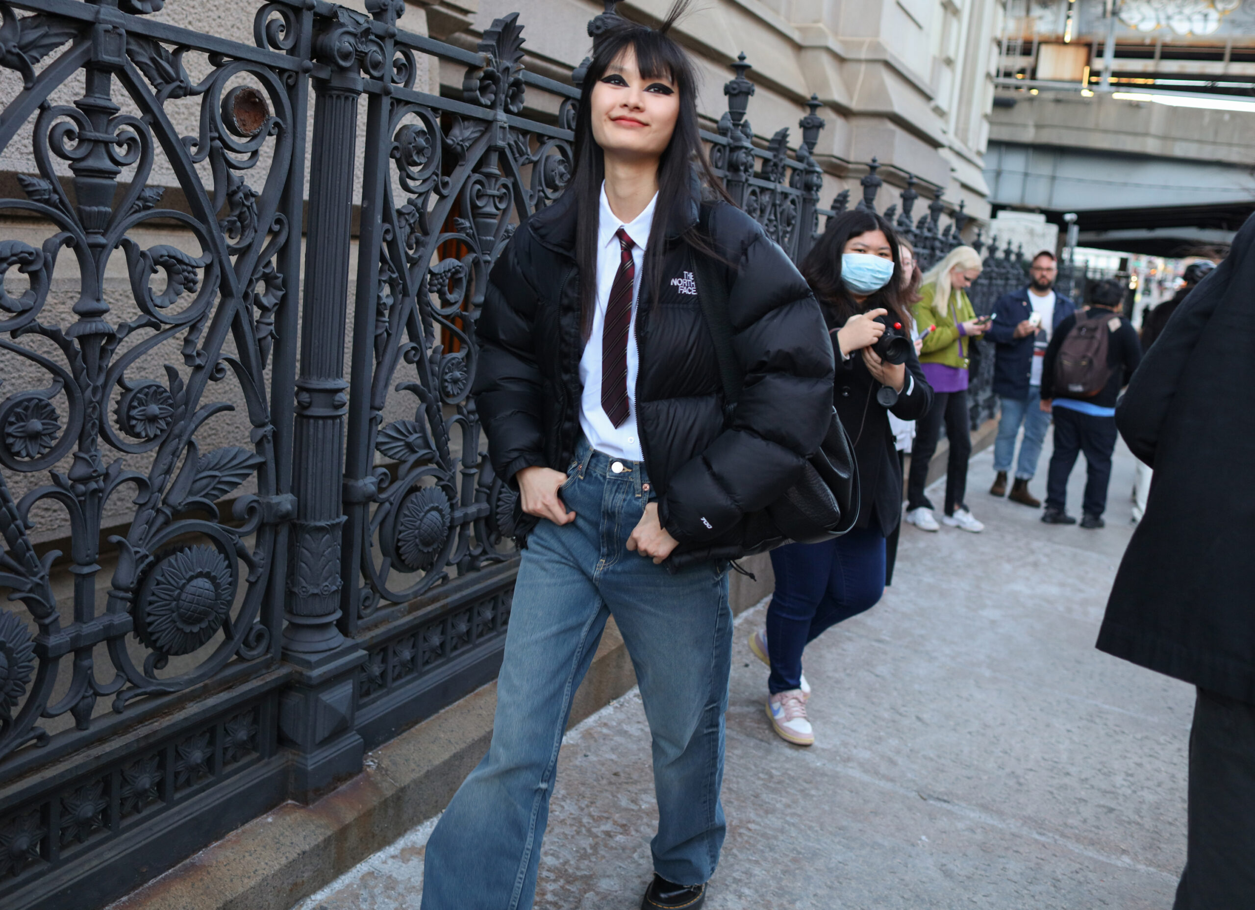 Εβδομάδα Μόδας Νέας Υόρκης: Οι τοπ street style εμφανίσεις γίνονται έμπνευση για το χειμώνα-4