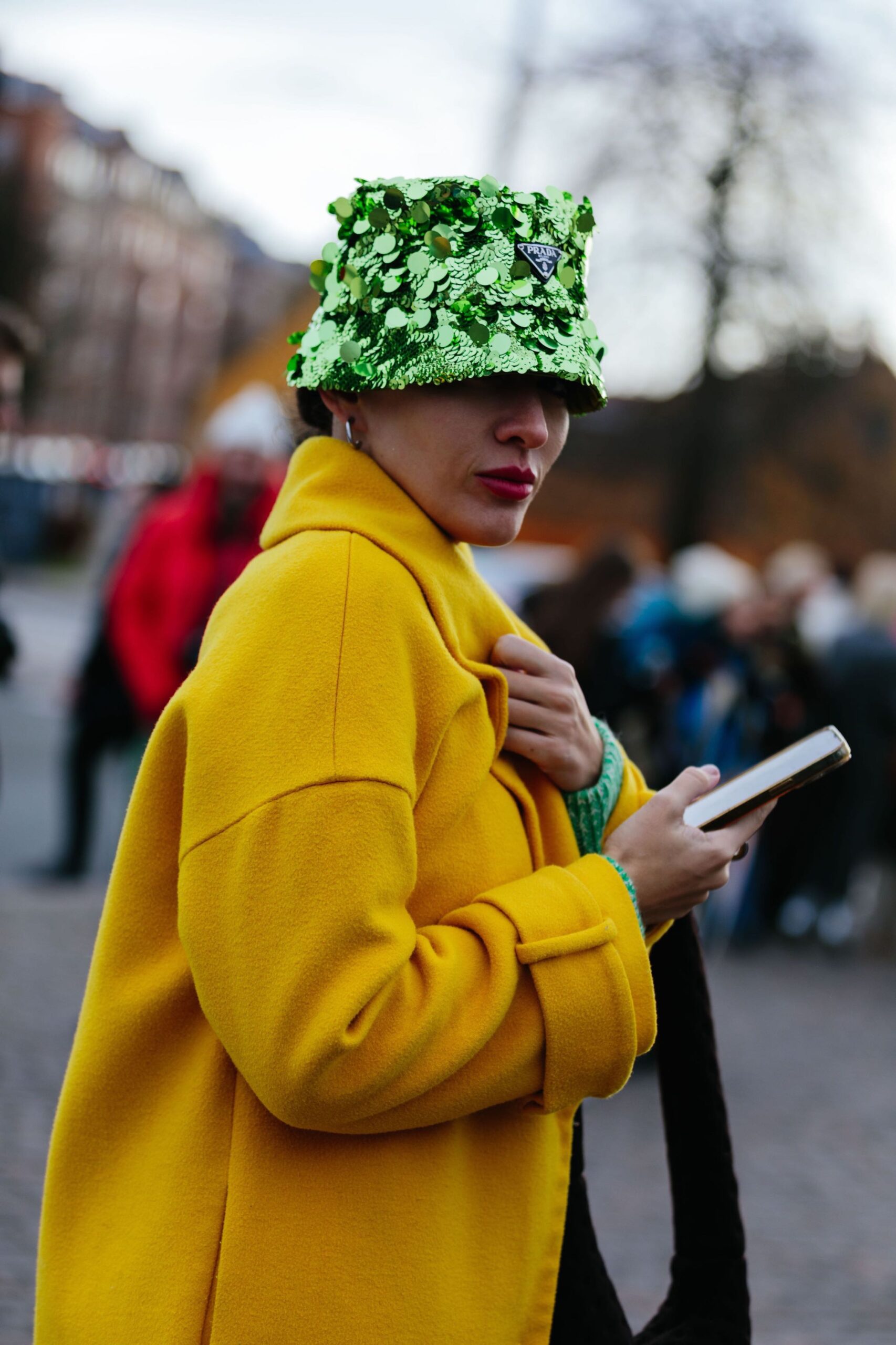 Headpieces: Τα αξεσουάρ για να είμαστε cozy και stylish τις πιο κρύες ημέρες-4