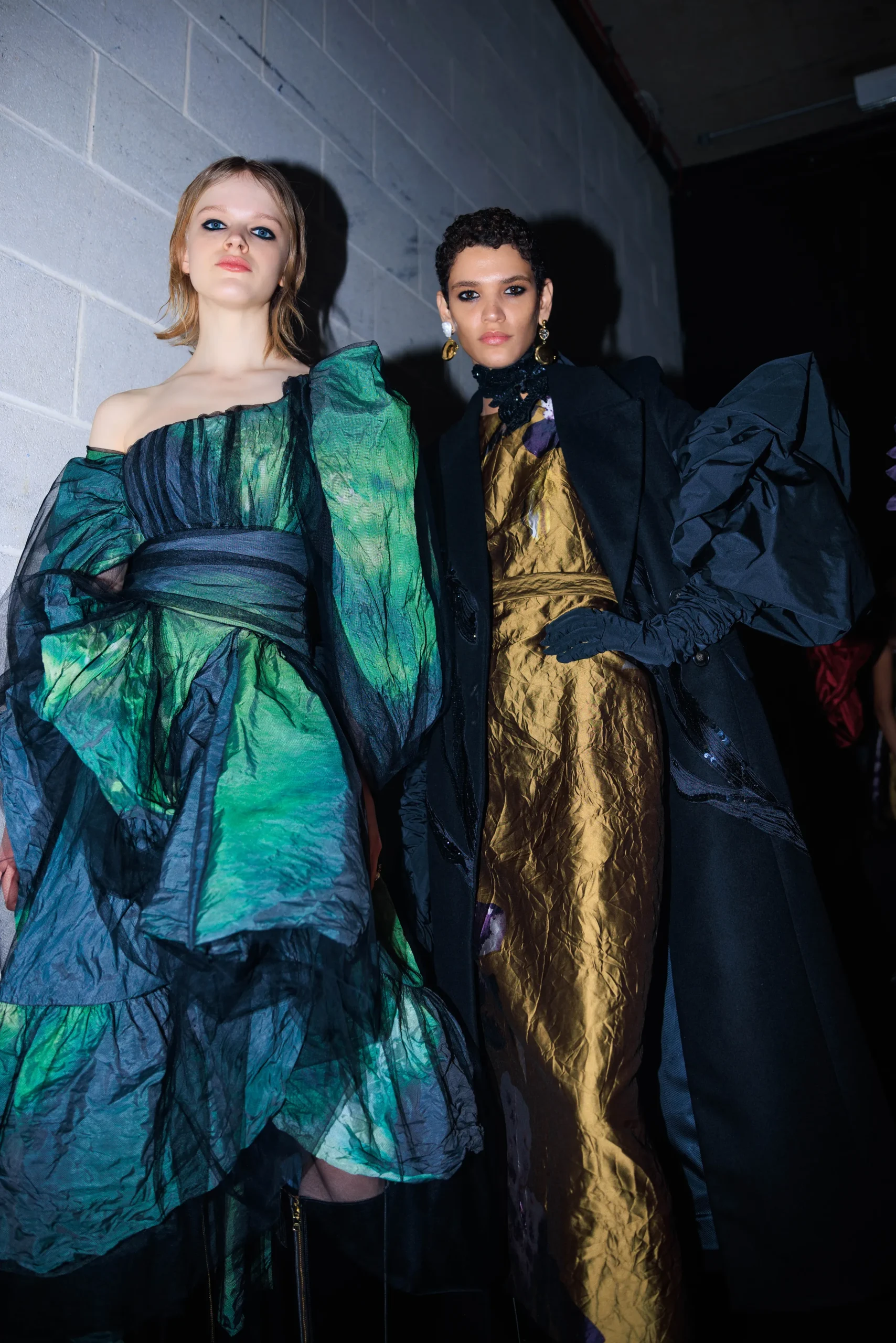 Εβδομάδα Μόδας Λονδίνου FW23-24: Οι κορυφαίες backstage στιγμές-24