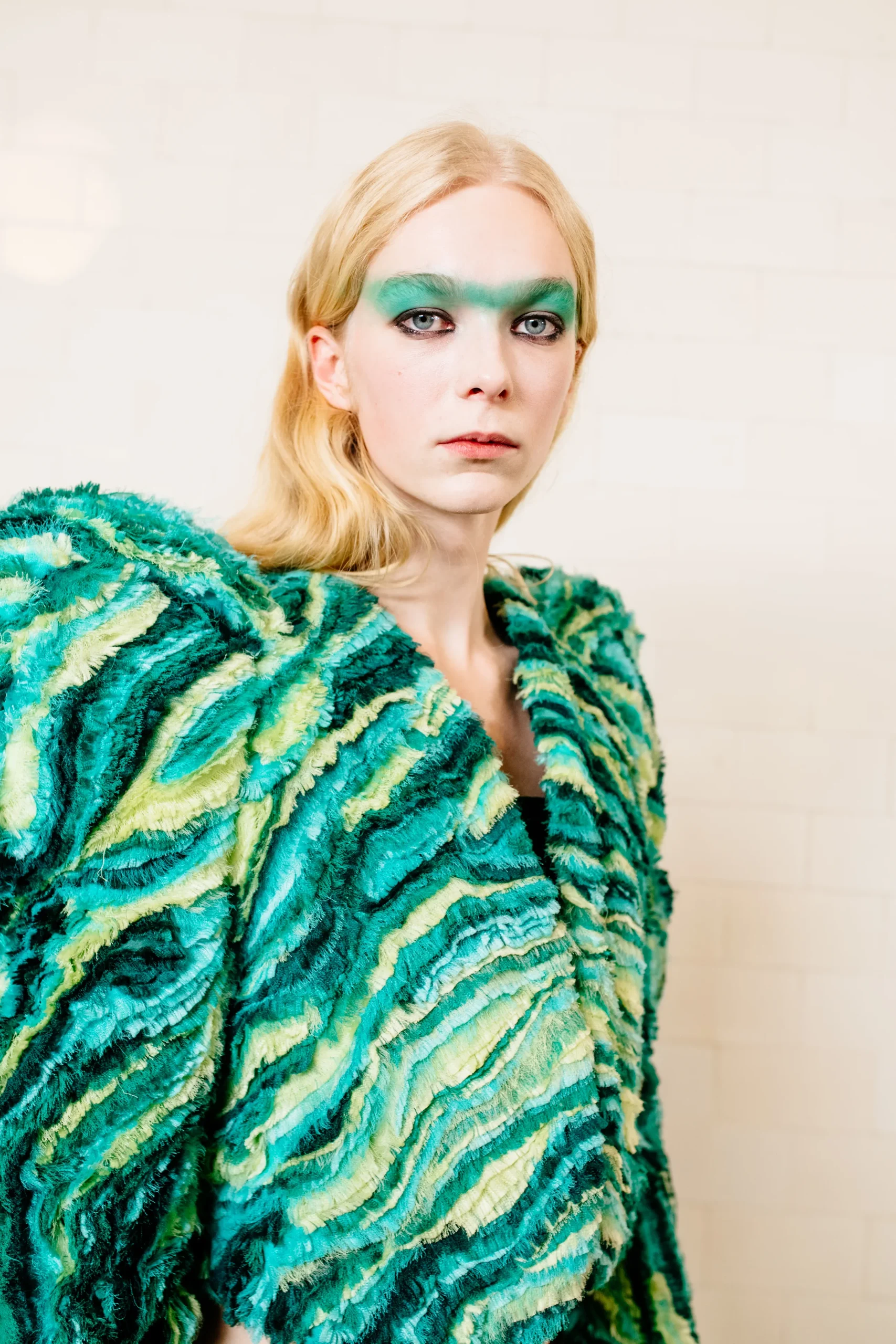 Εβδομάδα Μόδας Νέας Υόρκης FW23-24: Οι κορυφαίες backstage στιγμές-39