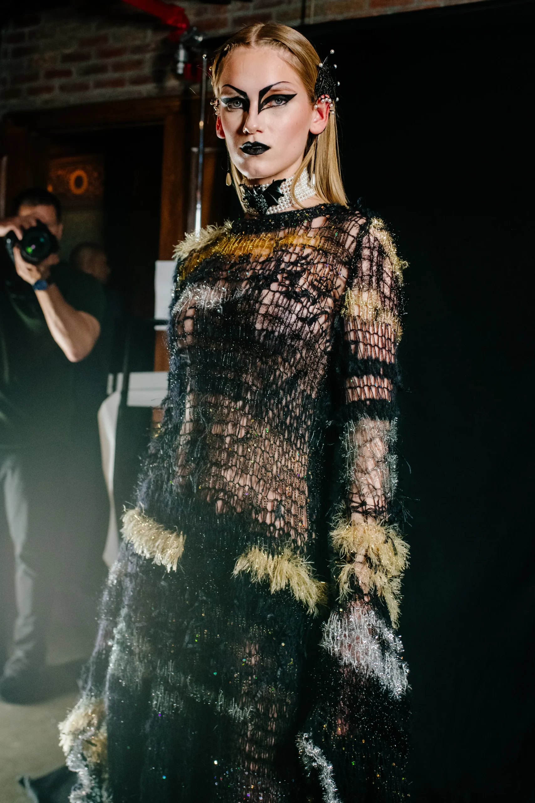 Εβδομάδα Μόδας Νέας Υόρκης FW23-24: Οι κορυφαίες backstage στιγμές-48