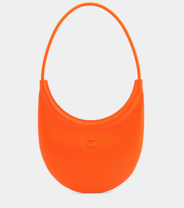 Curved bags: Το νέο entry της ανοιξιάτικης γκαρνταρόμπας-4