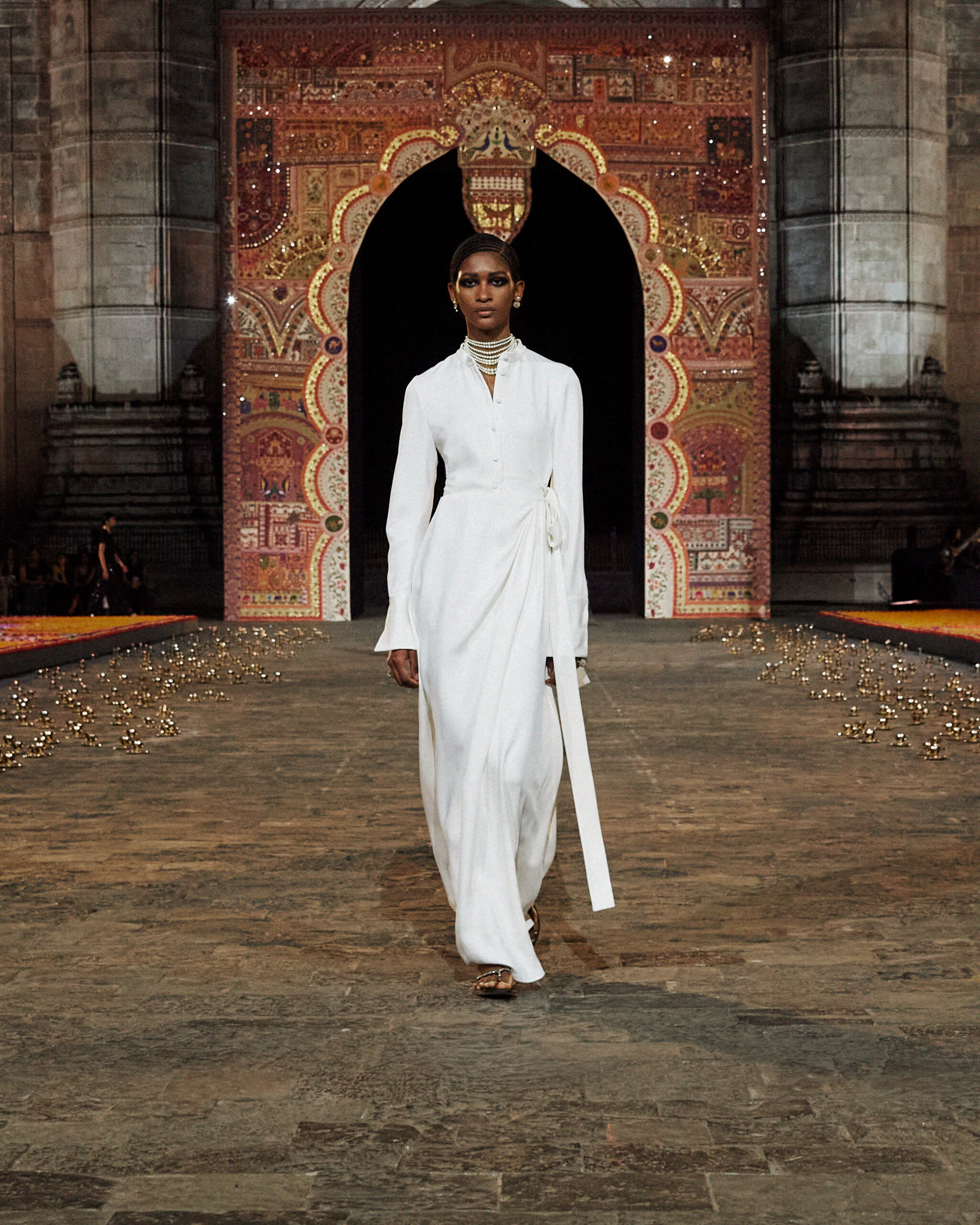 Dior Pre-Fall 2023: Όλα τα χρώματα της Ινδίας σε μια μαγευτική συλλογή-20