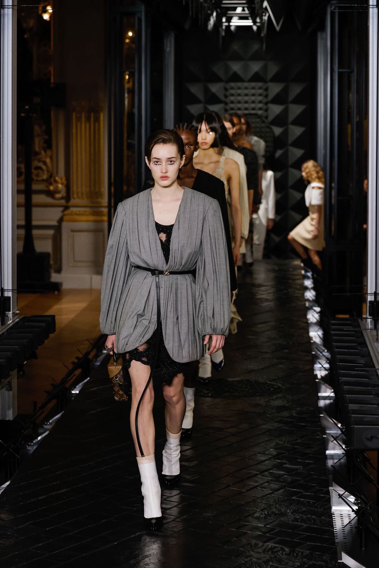 To modern french στιλ εμπνέει τη νέα συλλογή Louis Vuitton-2