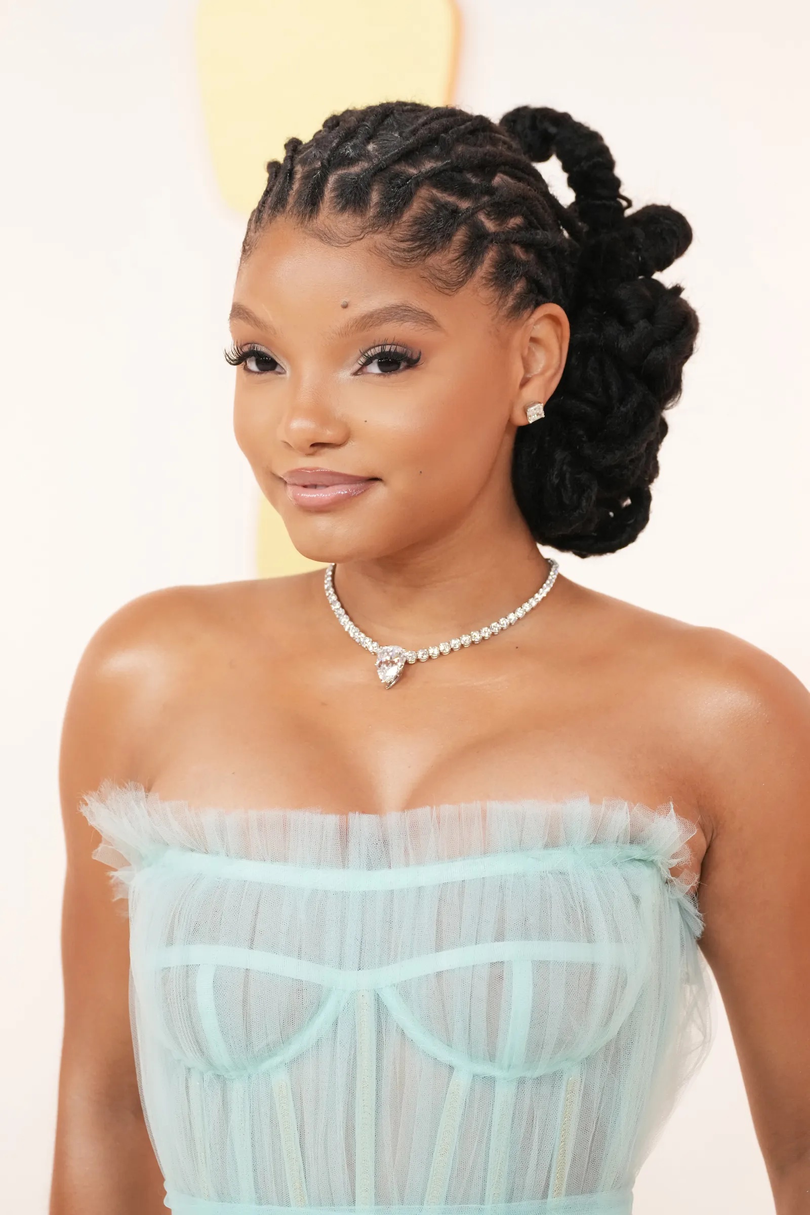 Oscars 2023: Τα beauty look που ξεχωρισε η Vogue-6