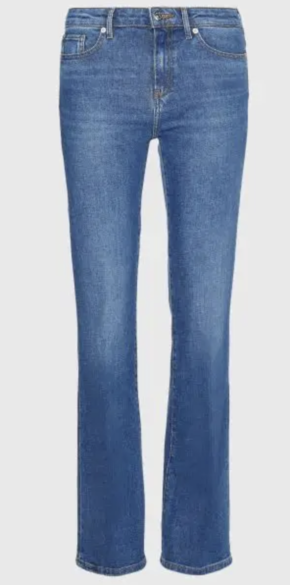 Bootcut jeans: Όλα τα σχέδια που θα φορέσουμε την άνοιξη-7