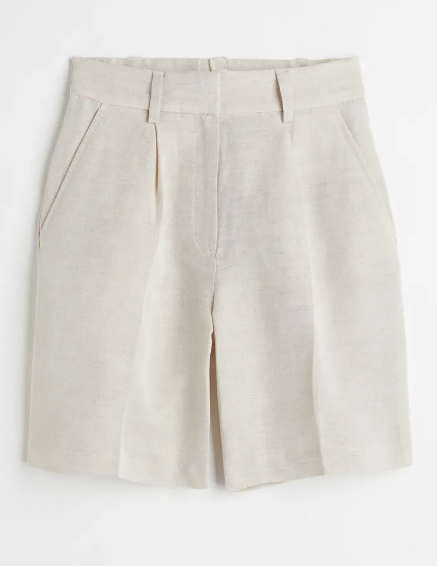 Short suit: Είναι η must-have επένδυση της άνοιξης 2023-9