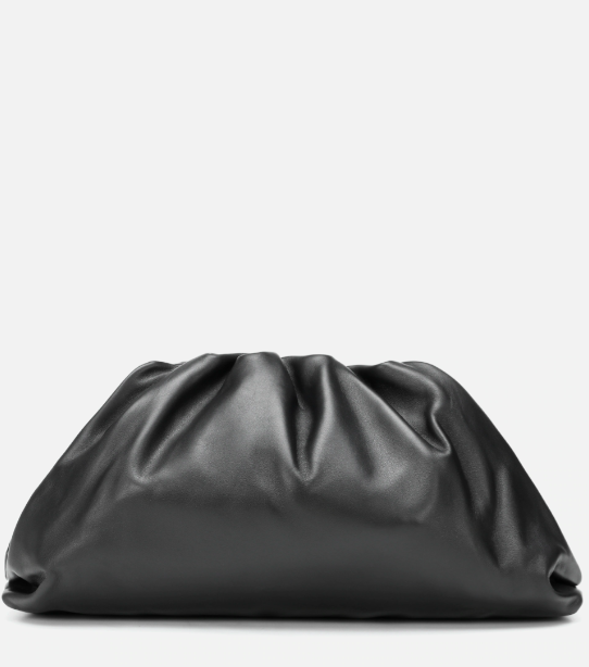 4 all black σύνολα για να φορέσετε το μαύρο χρώμα και την άνοιξη-7