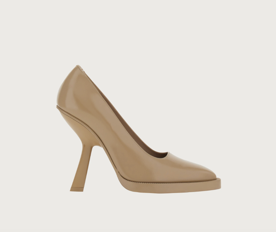 Όλα τα παπούτσια που θα φορέσουμε την άνοιξη 2023-4