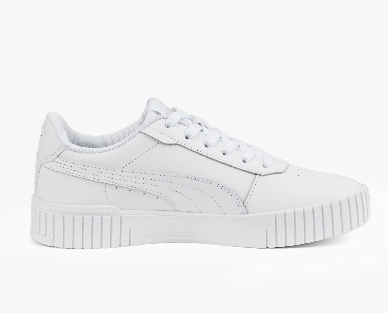 Λευκά sneakers: Αυτά είναι τα πιο hot στυλ τώρα-5