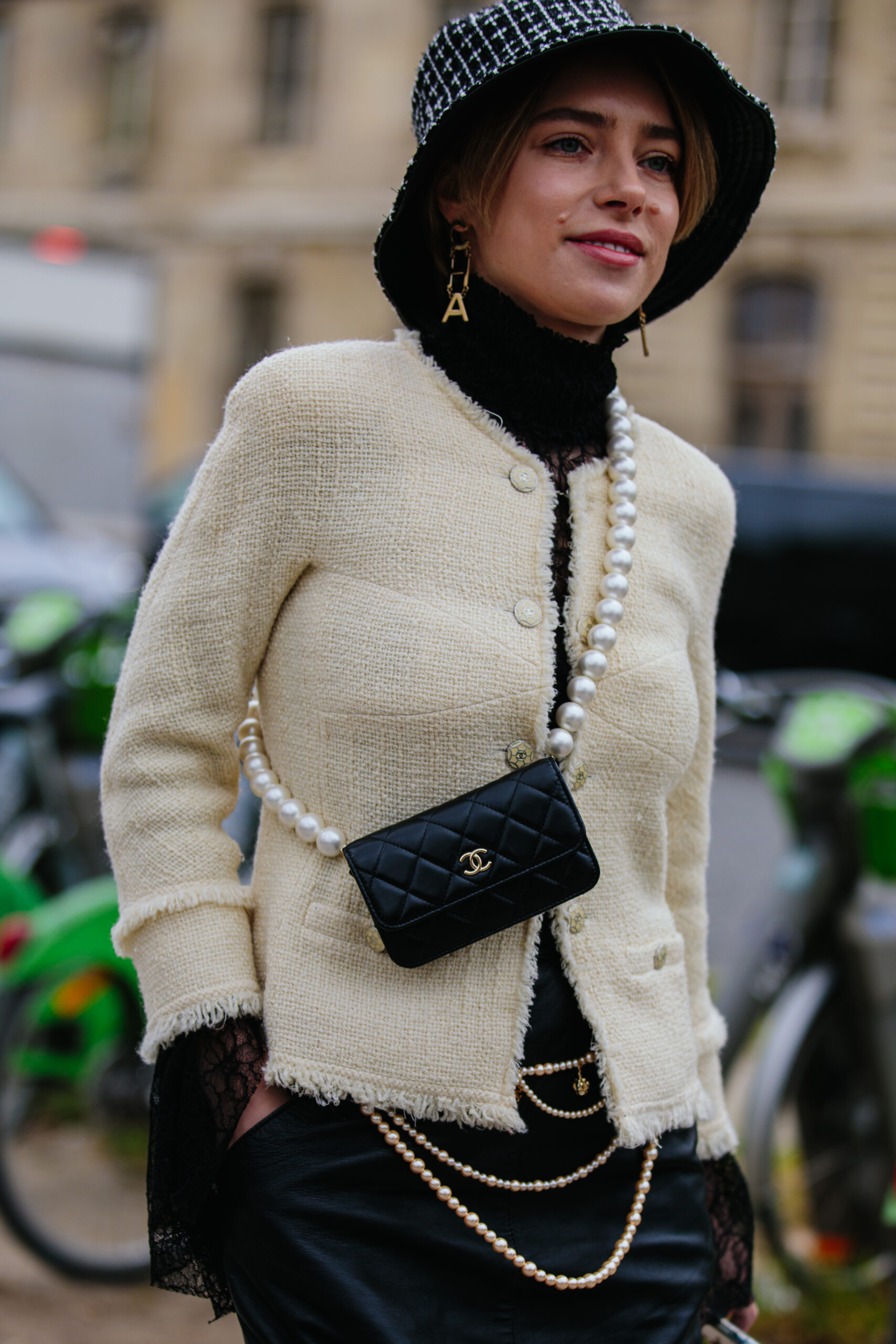 Tweed jacket: Πώς θα φορέσουμε το trend της άνοιξης κάθε μέρα;-13