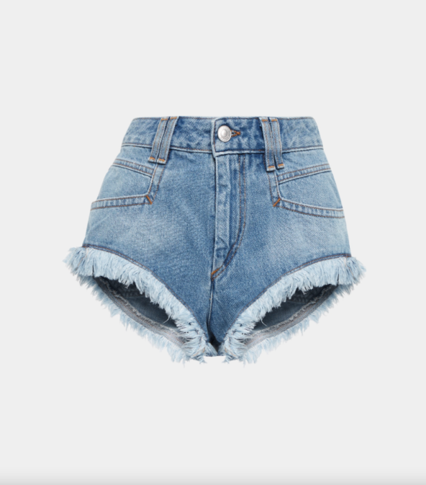Slip shorts: Η πιο τολμηρή τάση του καλοκαιριού είναι εδώ-4