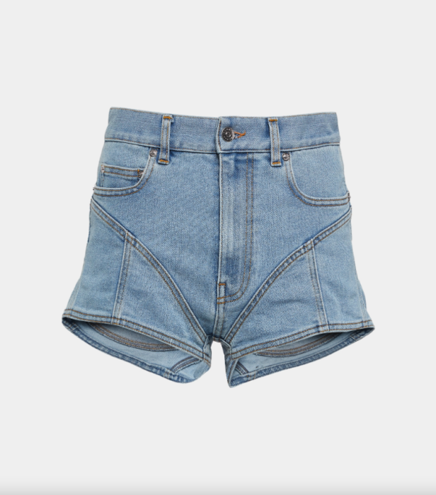 Slip shorts: Η πιο τολμηρή τάση του καλοκαιριού είναι εδώ-7