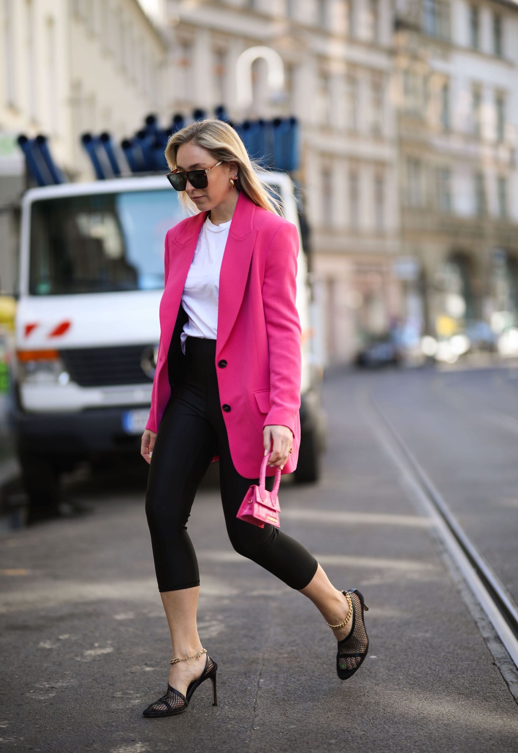 Τα capri pants είναι το πιο φρέσκο must-have της σεζόν-5