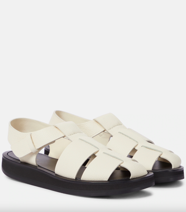 Αντίο heels: Αυτά τα 5 flat shoes θα φορέσουμε τους επόμενους μήνες-2