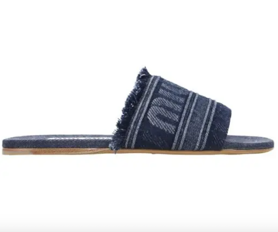 Everyday sandals: Όλα τα στυλ που θα φορέσουμε το καλοκαίρι-3