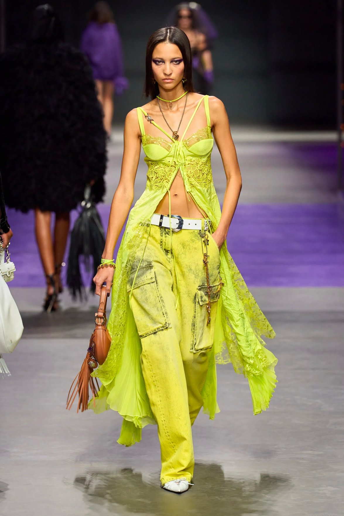 Lime Green: Όλα τα looks με το χρώμα του καλοκαιριού-2