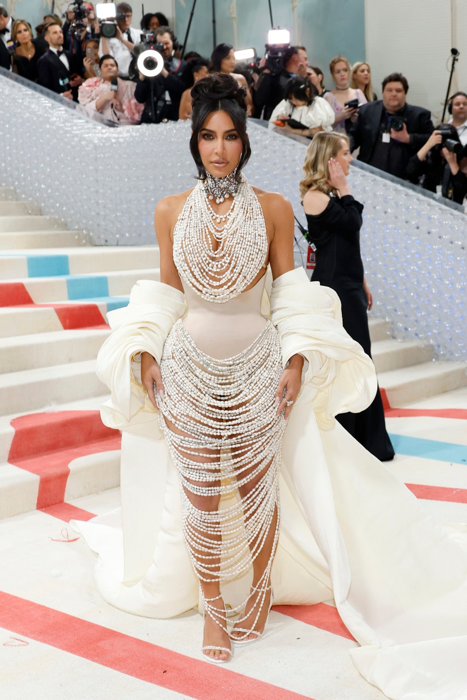Met Gala 2023: Όλες οι εμφανίσεις στο κόκκινο χαλί-35