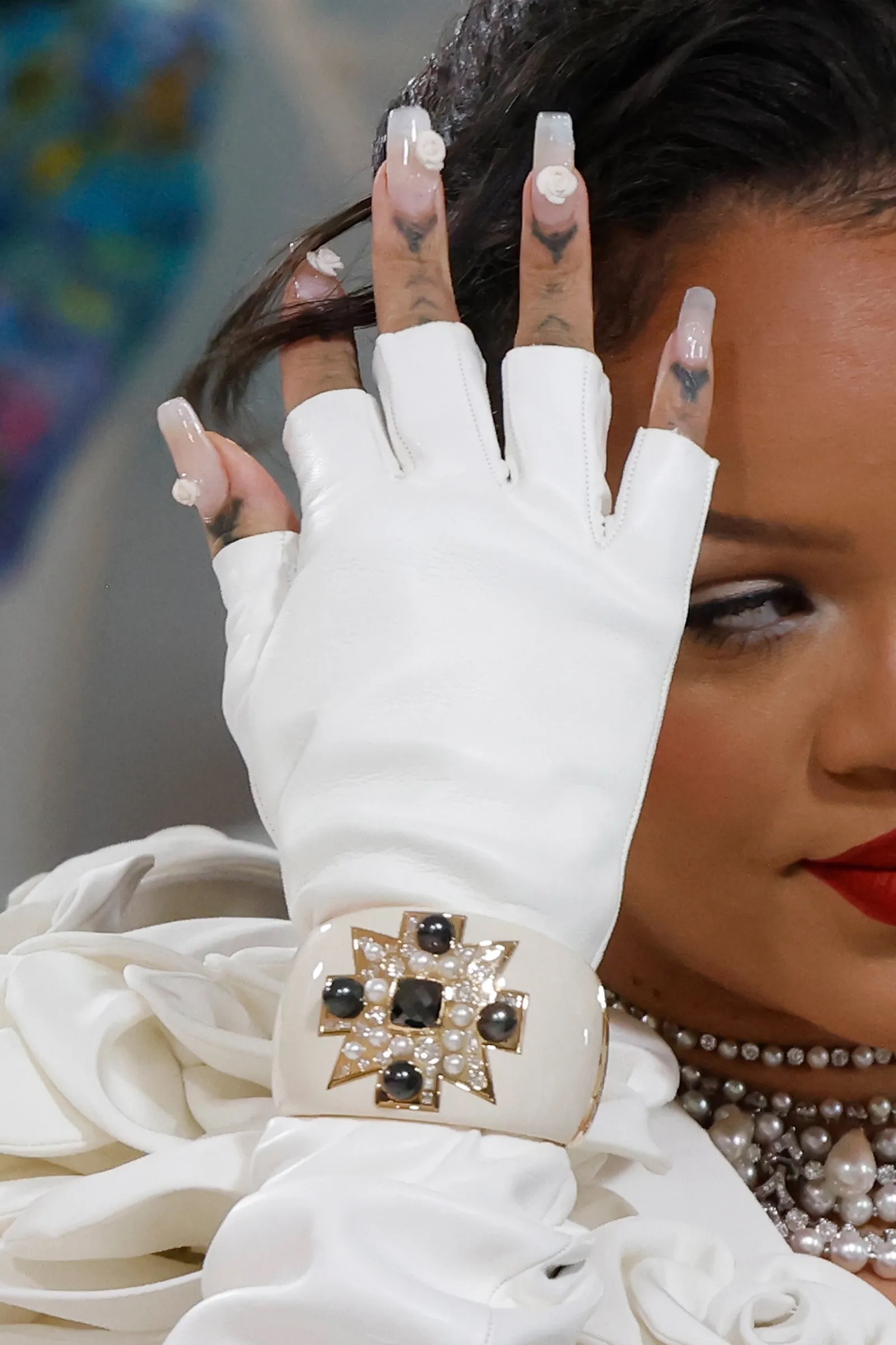 Από τη Rihanna στη JLo, όλα τα μανικιούρ που θα αντιγράψουμε από το Met Gala-3