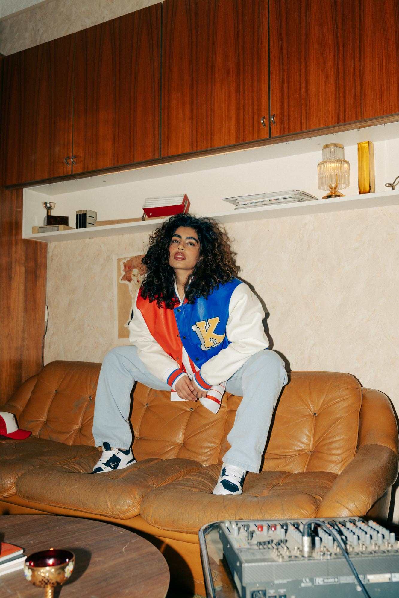 To brand Karl Kani φέρνει το 70s psychedelic στο streetwear-8