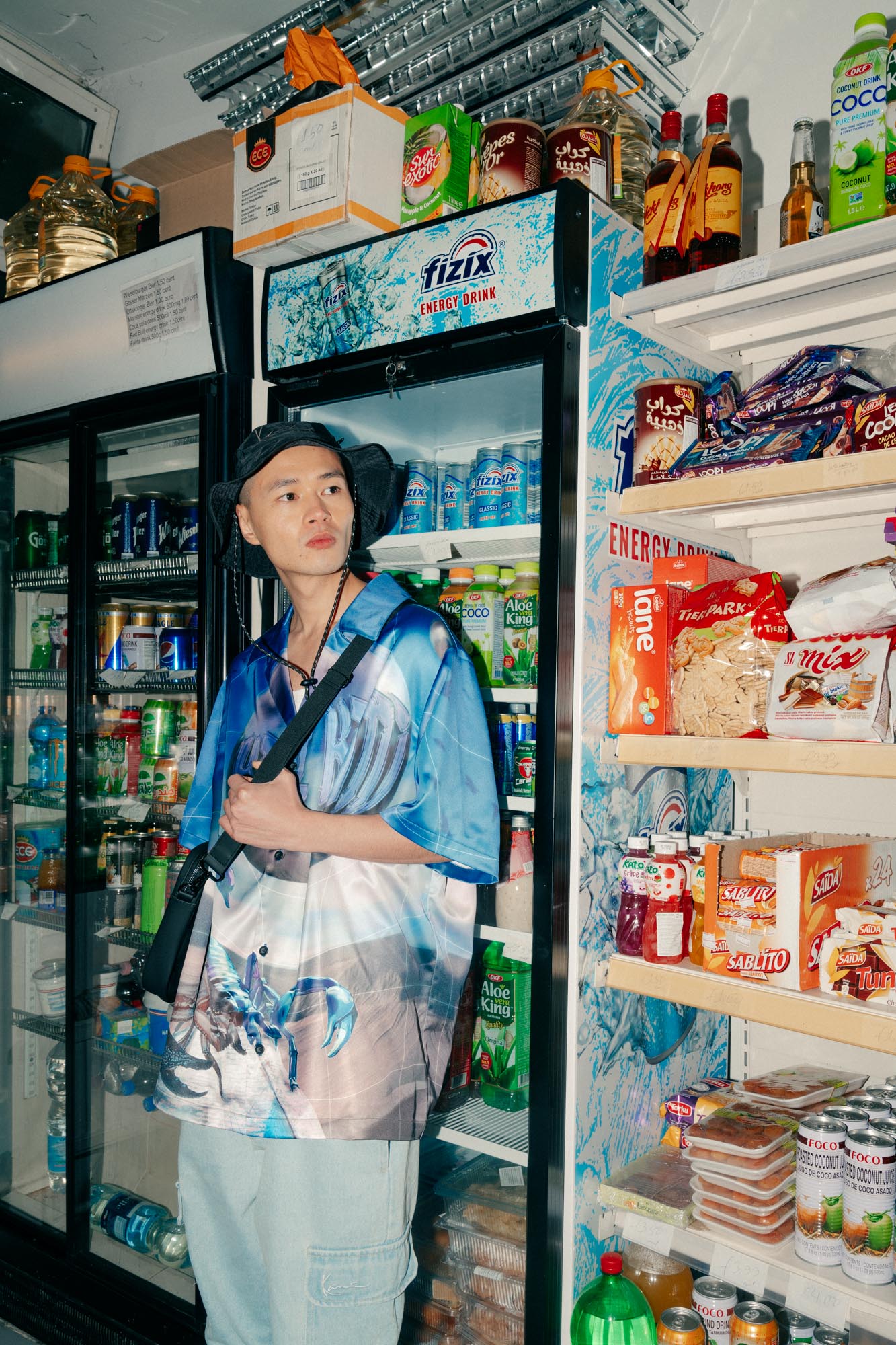 To brand Karl Kani φέρνει το 70s psychedelic στο streetwear-5