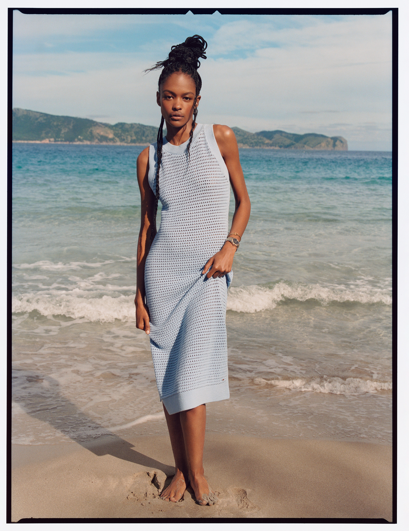 Coastal Chic: 7 κομμάτια για να υιοθετήσετε το navy look στην πόλη και τις διακοπές-5