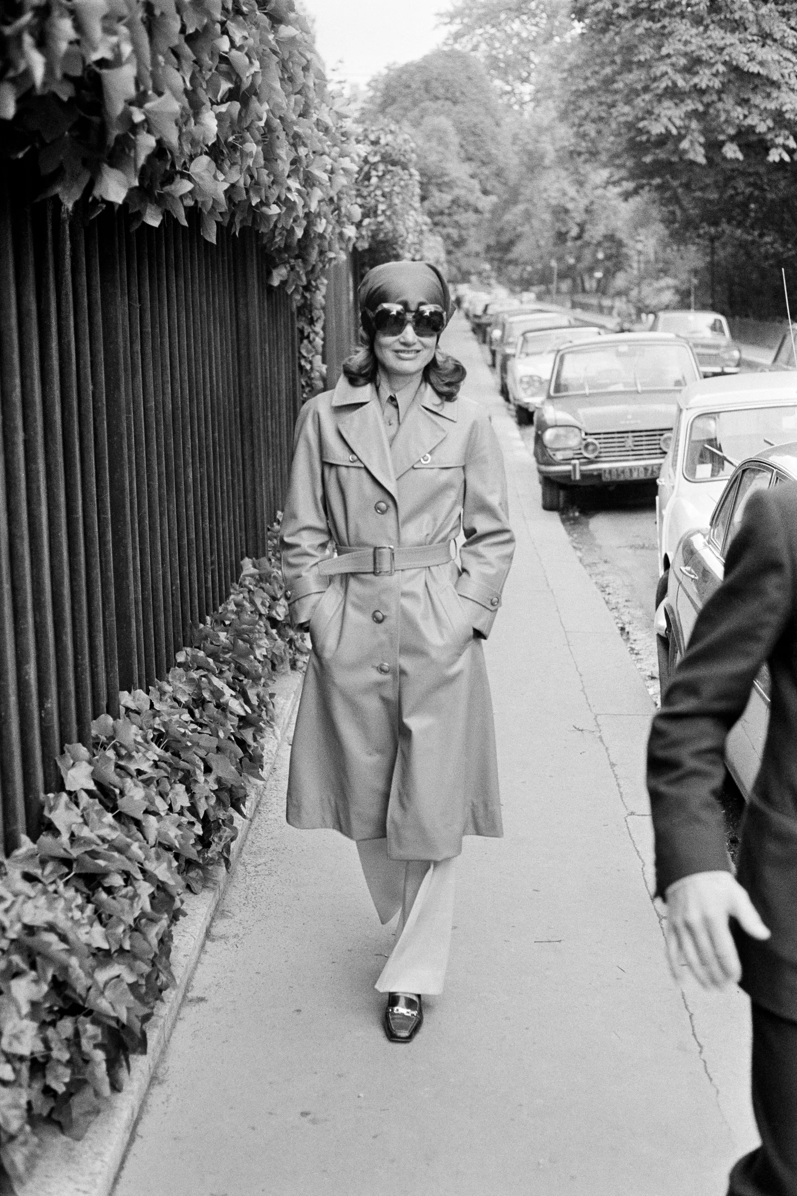 Μαντήλι: 10 fashion ιδέες για να το φορέσετε με απόλυτο στυλ-7