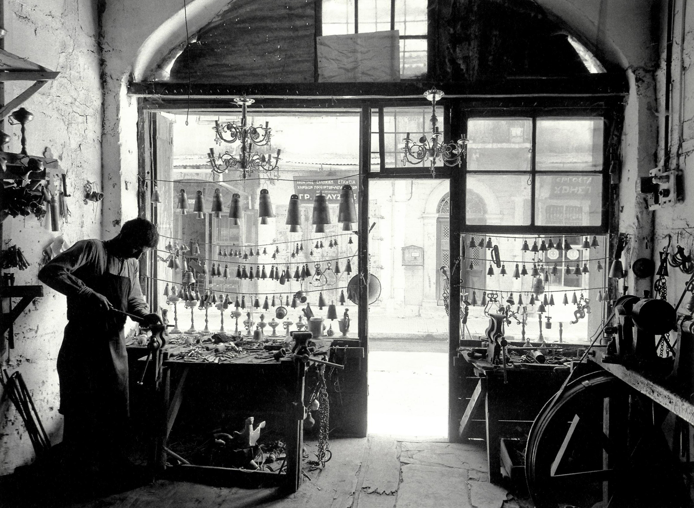 Zeus+Δione Resort ’24: H Vogue Greece μεταφέρει μια πρώτη αίσθηση-2