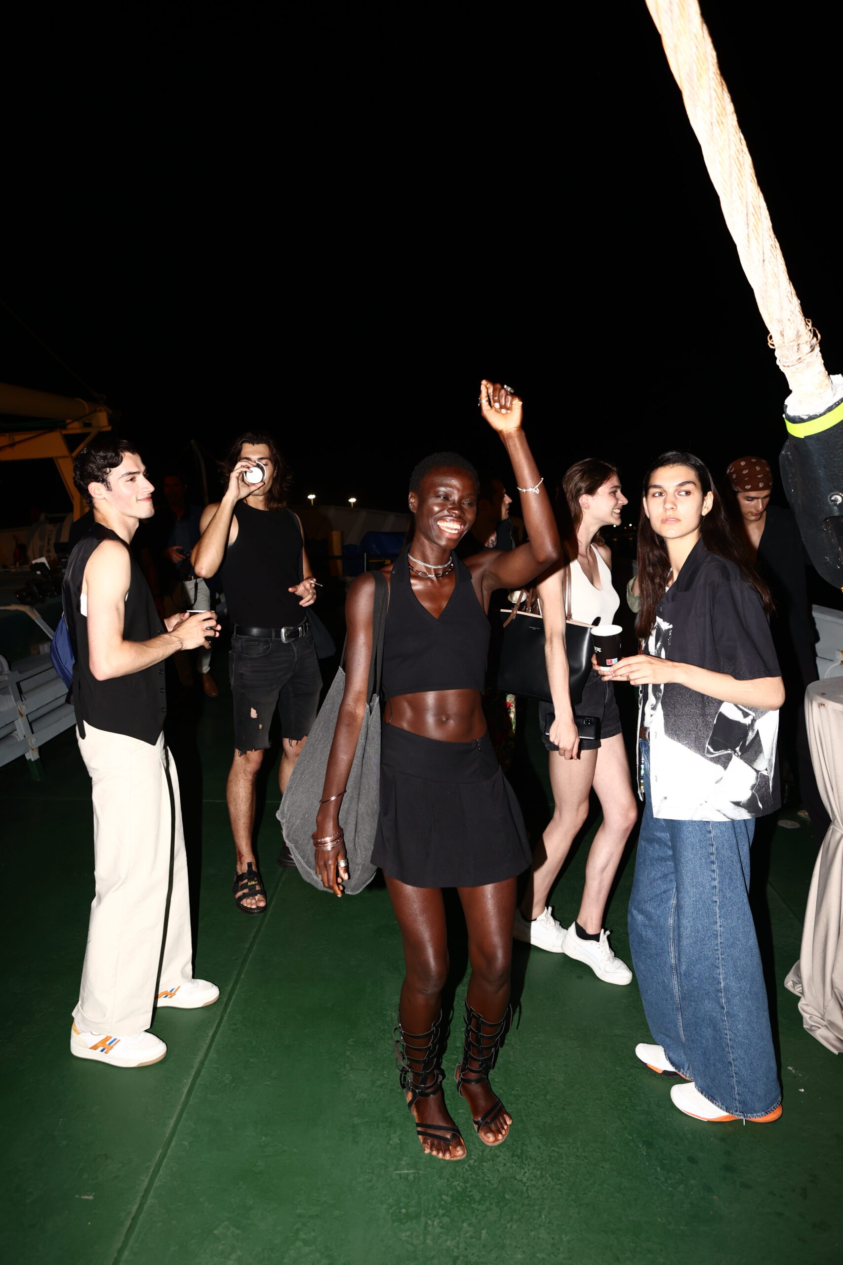 10 χρόνια Zeus + Δione: Οι exclusive στιγμές από το Resort 24 show στον Πειραιά-36