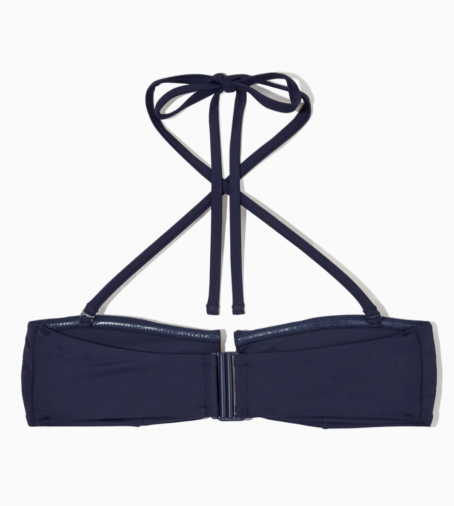 Navy blue: Θα αντικαταστήσει το μαύρο χρώμα στις καλοκαιρινές εμφανίσεις-4