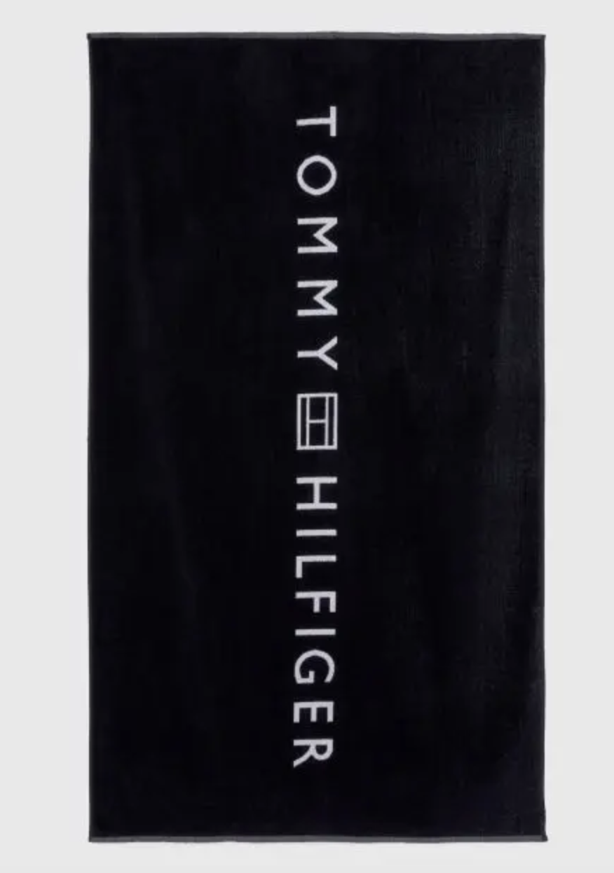 Όλα τα essential items που δεν πρέπει να λείπουν από την βαλίτσα των διακοπών-13