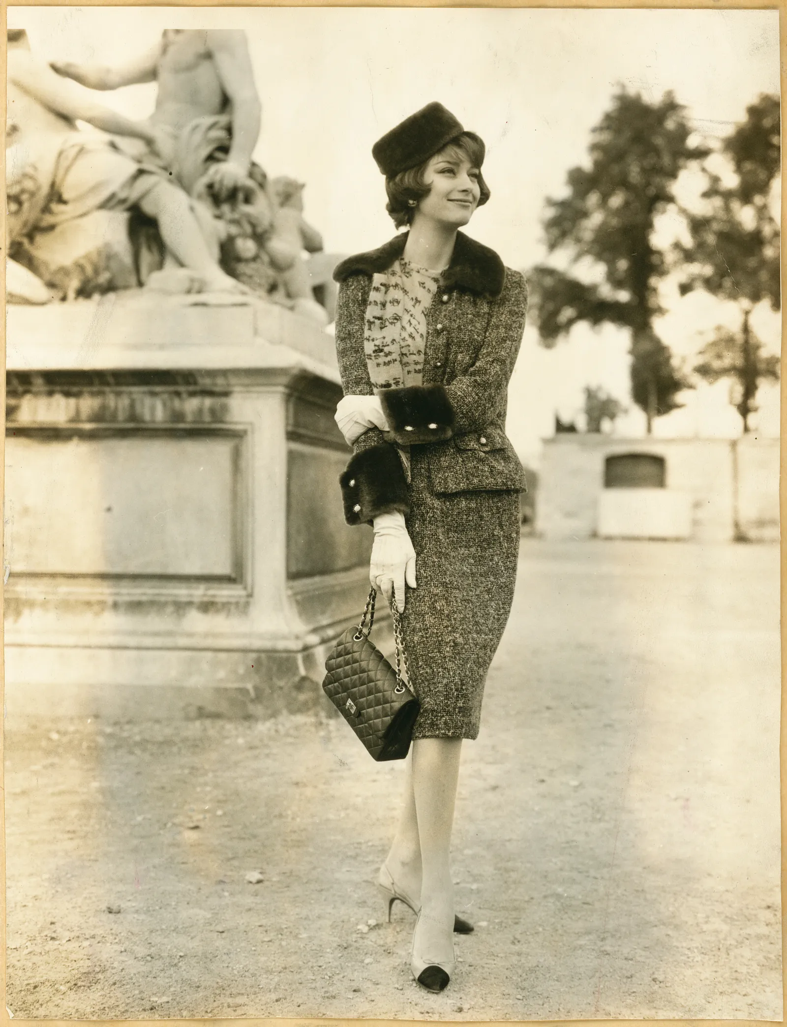 Γιατί η Coco Chanel ερωτεύτηκε το tweed jacket;-4