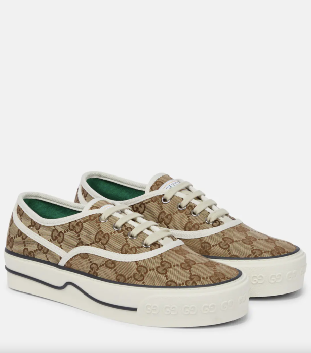 Τα 7 πιο cool sneakers για την καλοκαιρινή γκαρνταρόμπα-1