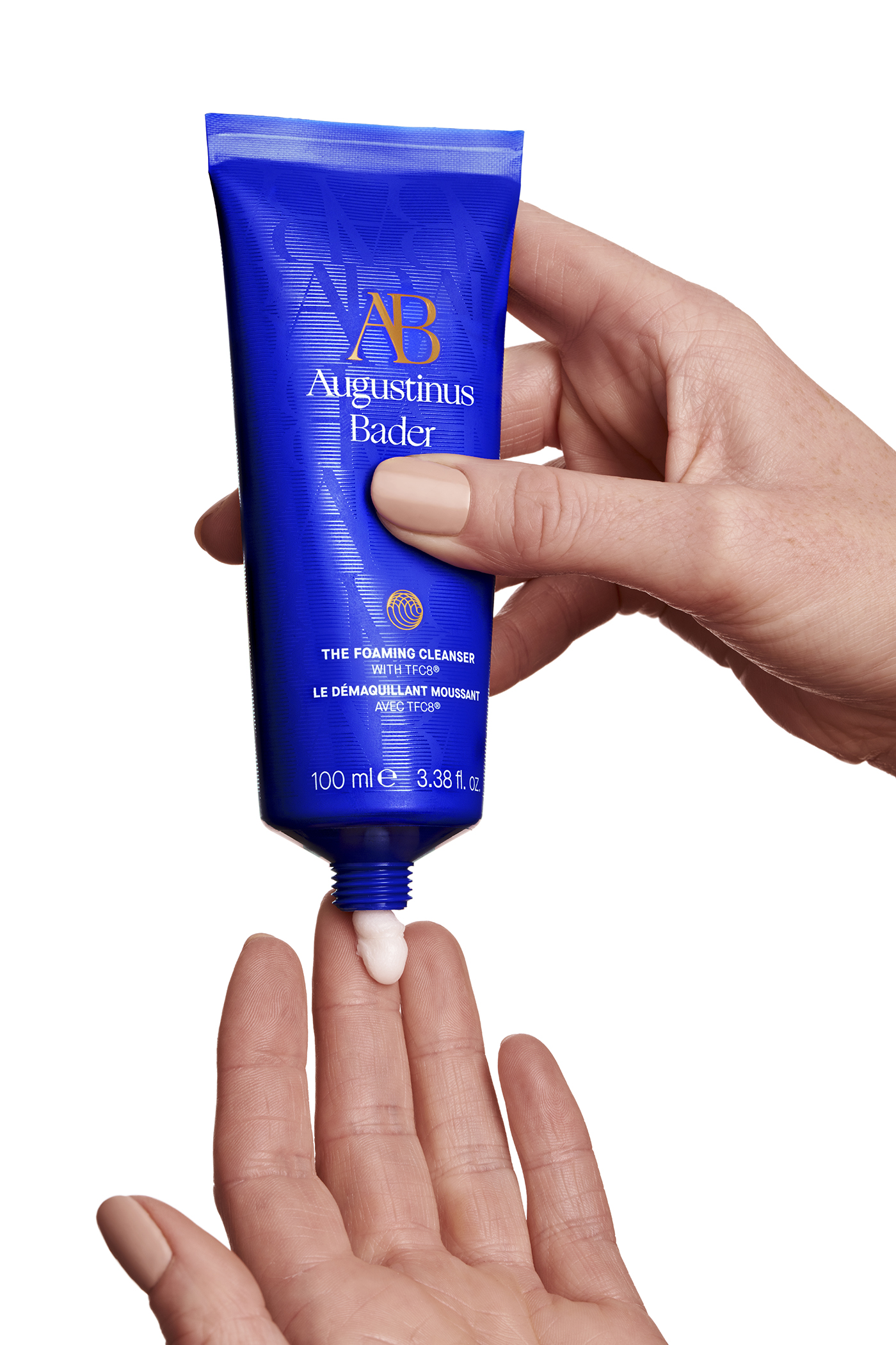 Τα 5 skincare προϊόντα που μπήκαν στο νεσεσέρ της Vogue-5