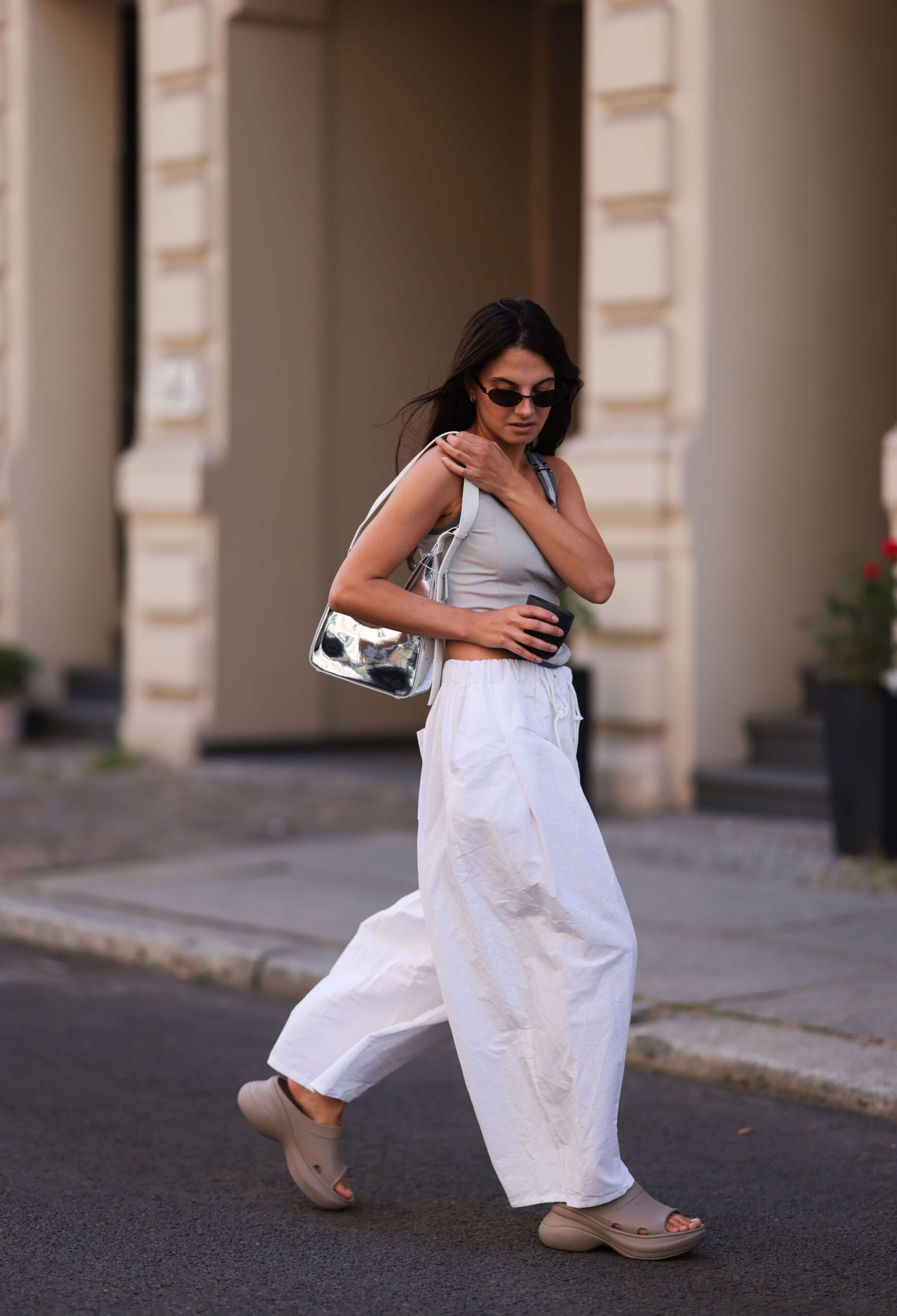 Crocs: Το street style λέει ναι και αυτό το καλοκαίρι-1