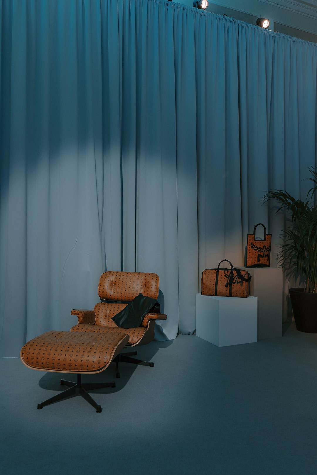 First Look: Ανακαλύψτε την SS24 συλλογή της MCM-1