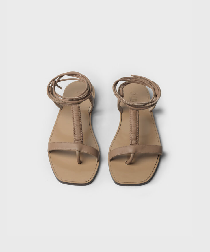 Thong sandals: Τα 5 στυλ για κάθε περίσταση-2