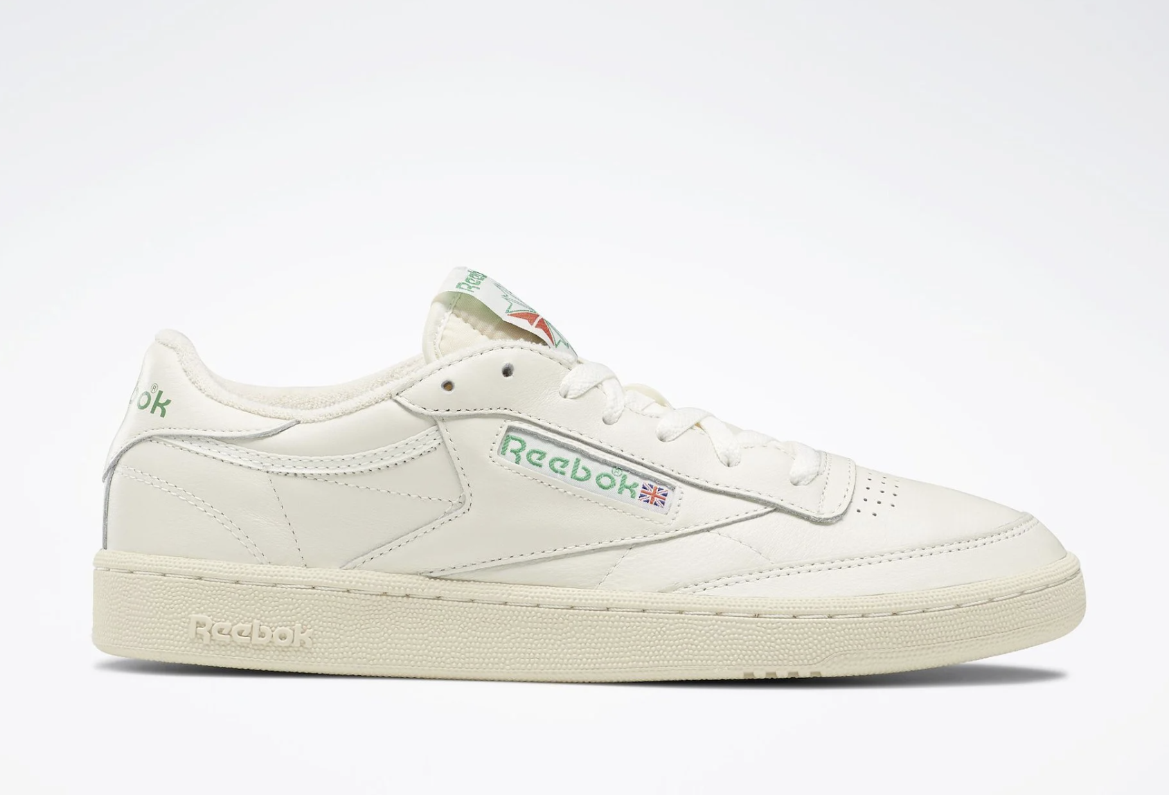 Λευκά sneakers: Όλα τα σχέδια που θα είναι trendy το χειμώνα 2023-5