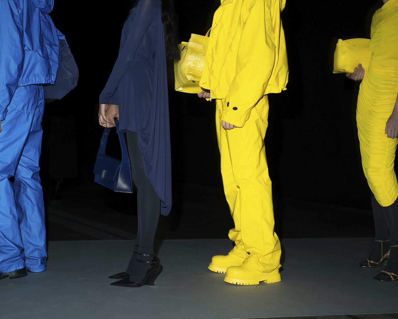 The Hug Bag: Η νέα τσάντα του οίκου Ferragamo-1