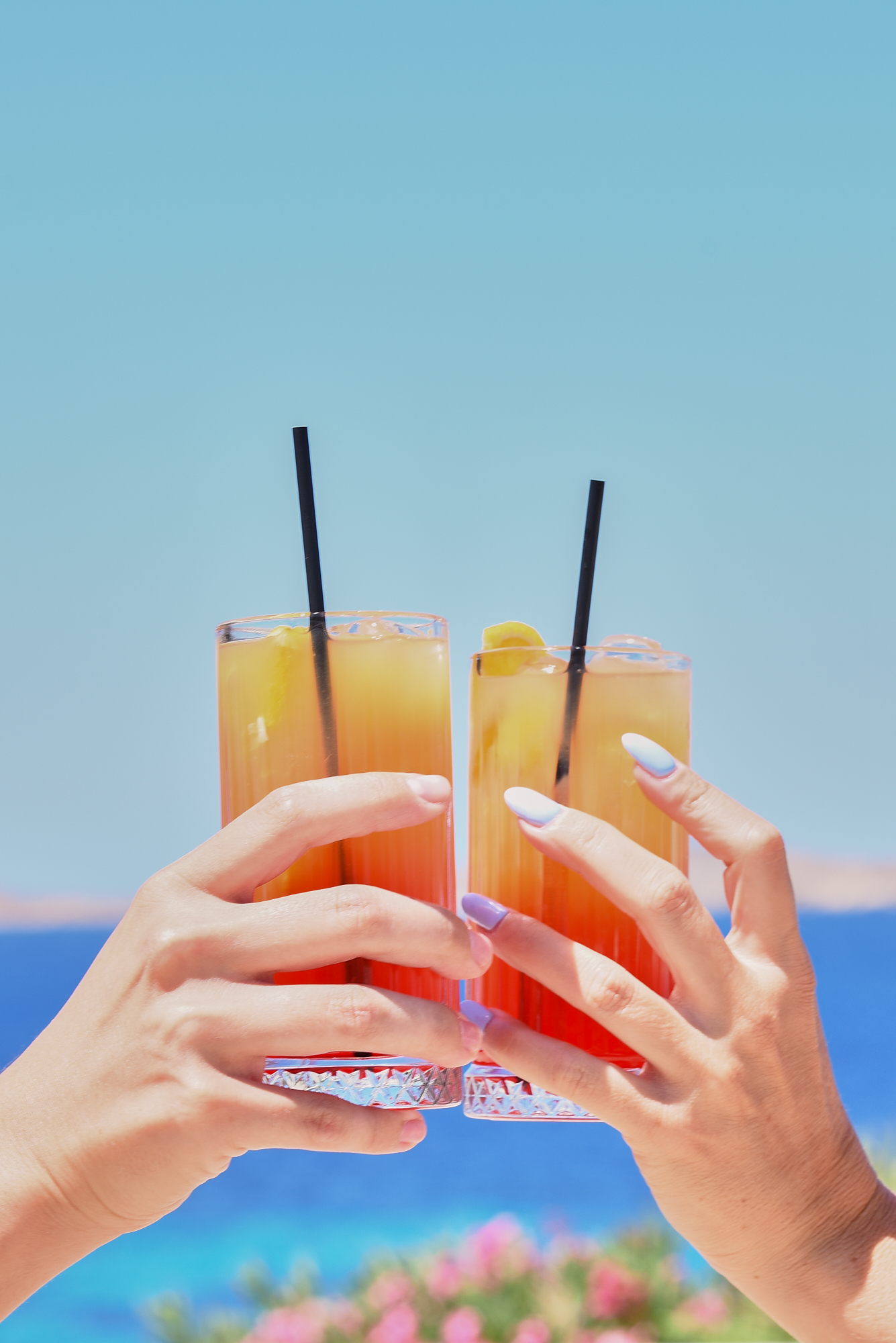 Alûstre: Από τη Μύκονο, στον κόσμο-8