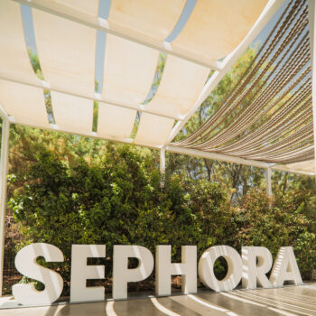 beauty-comes-to-you-on-vacation-shopping-στα-χανιά-με-τη-sephora-283327