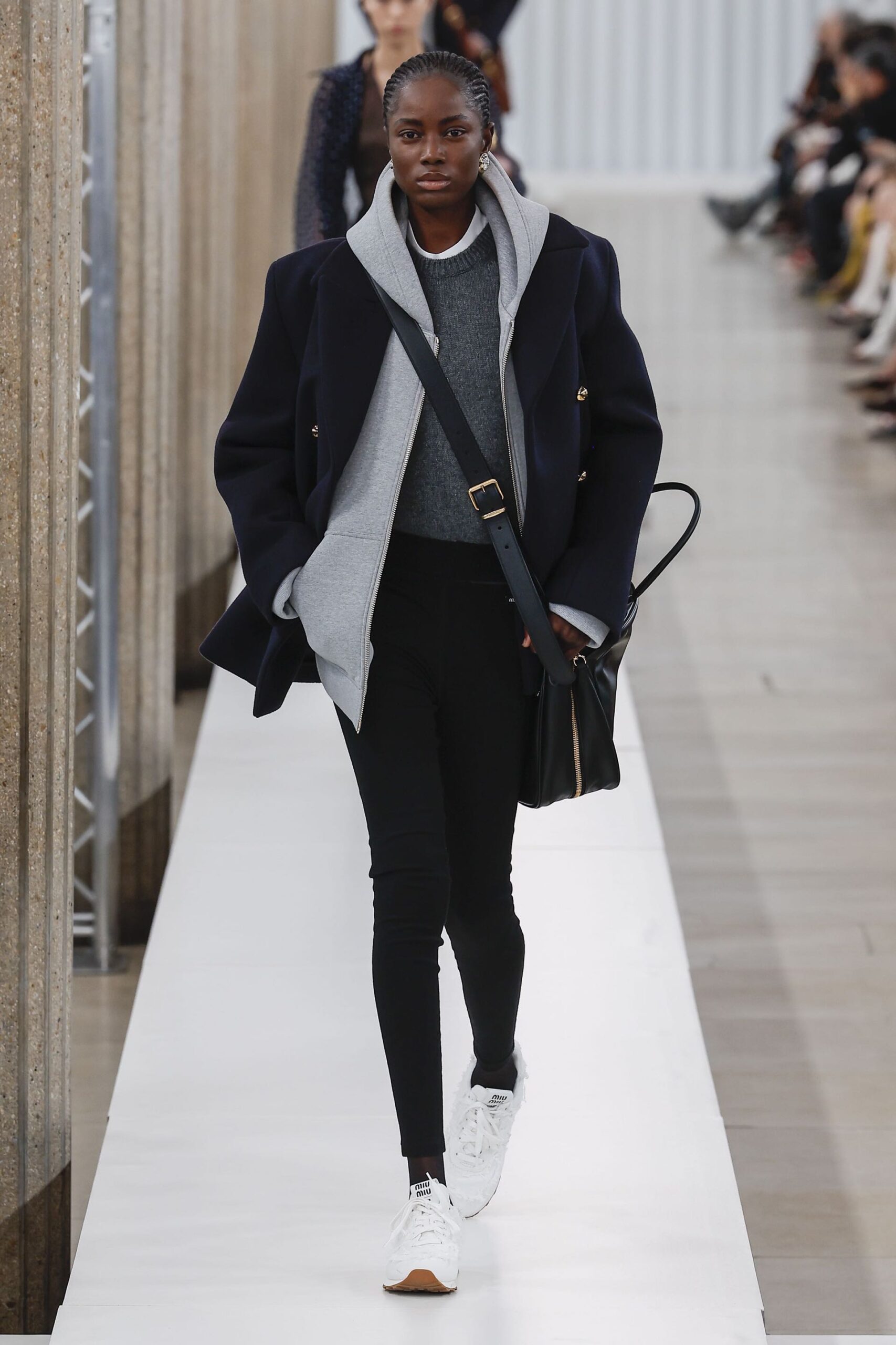 Τα 6 catwalk σύνολα που θα φορέσουν οι Vogue editors το φθινόπωρο-6