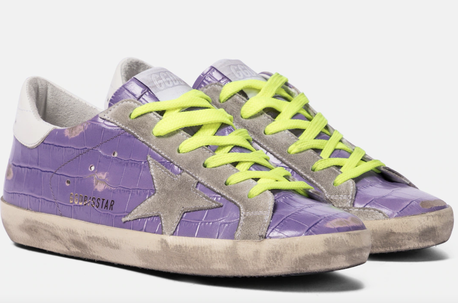 6 χρωματιστά sneakers για τα looks του χειμώνα-5