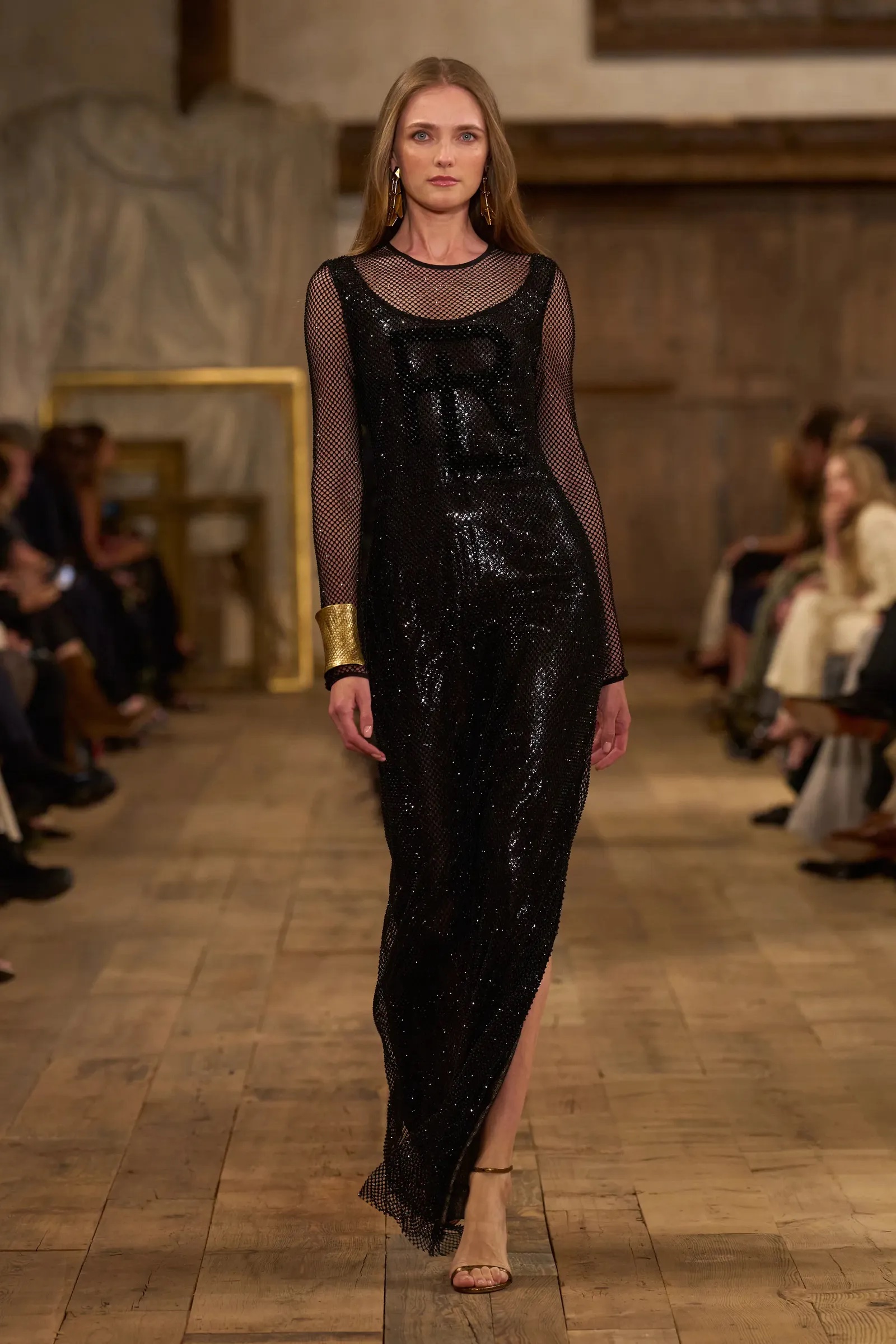 Ralph Lauren SS24: Εκεί όπου το glam συναντά το country style-3